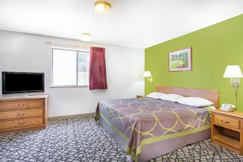 Hotel Super 8 By Wyndham Richmond/chamberlayne Rd Yellow Tavern