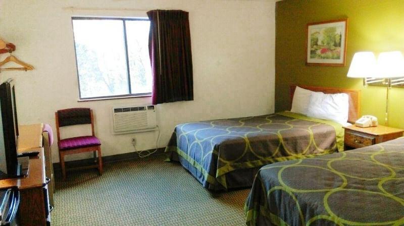 Super 8 By Wyndham Richmond/chamberlayne Rd Hotel Yellow Tavern